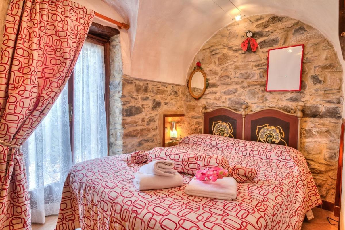 Muntaecara Hotel Diffuso Априкале Екстериор снимка