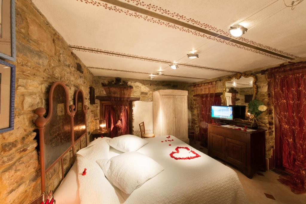 Muntaecara Hotel Diffuso Априкале Екстериор снимка